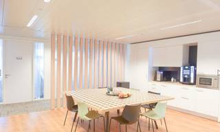 Instapklare kantoren te huur in Brussel.Dit gebouw biedt privékantoren, coworkingruimtes en vergaderzalen die u flexibel kunt gebruiken volgens uw...