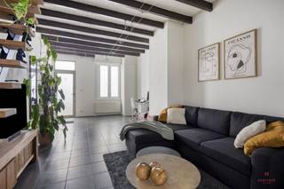 Ontdek deze interessante investeringskans: een gezellige, goed gelegen woning in Hamme, ideaal voor wie inzet op een duurzame investering met...