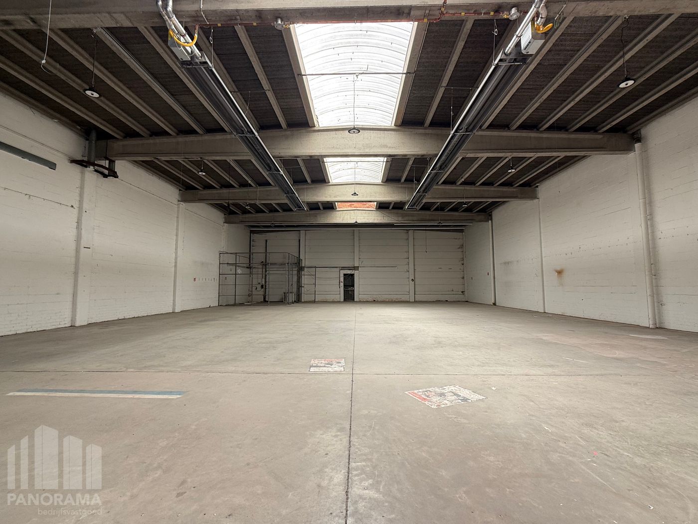 Strategisch gelegen bedrijfsgebouw te huur – Groot-Bijgaarden - foto 4