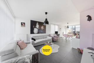 Deze recente halfopen bebouwing uit 2021 biedt een ideale combinatie van comfort, energiezuinigheid en een landelijke ligging dichtbij het centrum...
