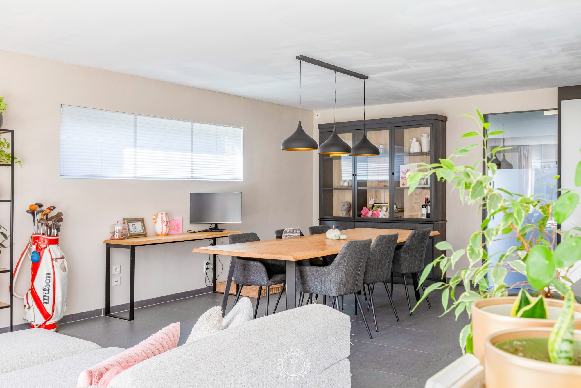 Moderne en energiezuinige halfopen bebouwing met zonnepanelen en zonnige tuin in een rustige woonwijk te Kieldrecht - foto 5