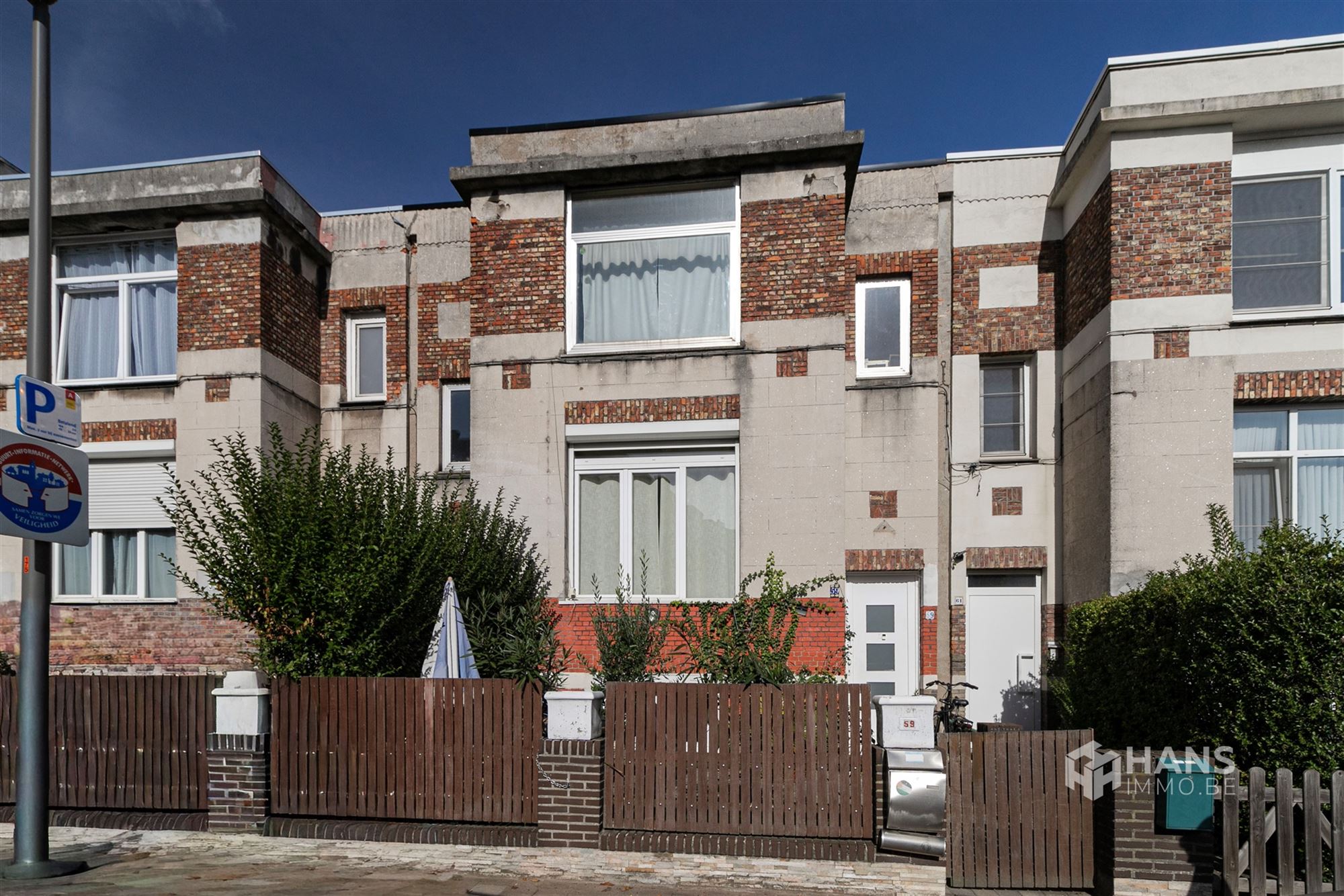 Instapklare confortawoning (88 m²) met 3 slaapkamers en voortuin in Deurne. - foto 1