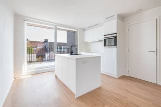 Nieuwbouw duplex appartement met mogelijkheid tot verlaagd BTW-tarief van 6%!Dit kleinschalig nieuwbouwproject “Den dijk” is gesitueerd op...