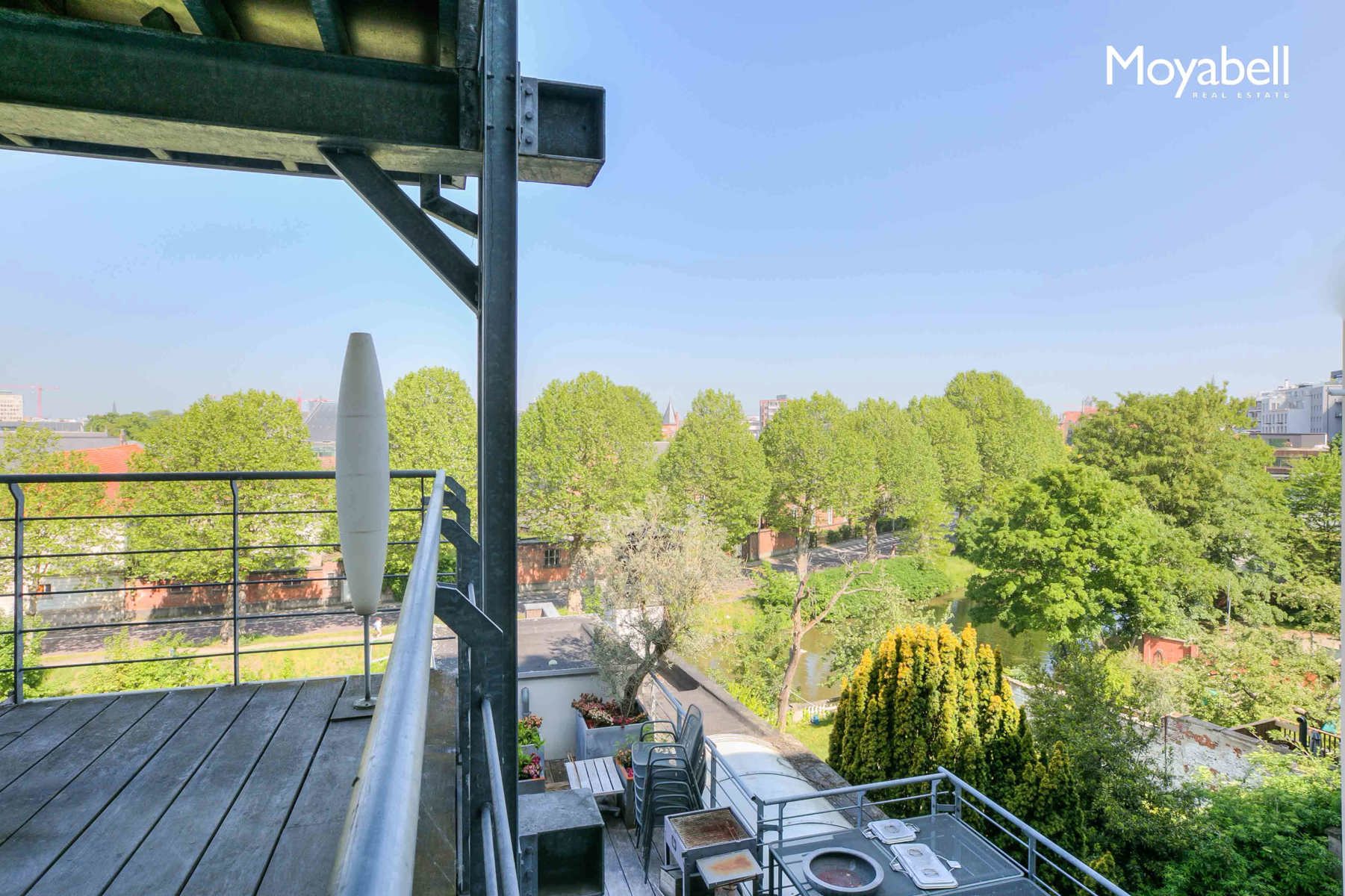 Exclusief waterfront appartement met prachtig zicht op de Bijlokesite - foto 3