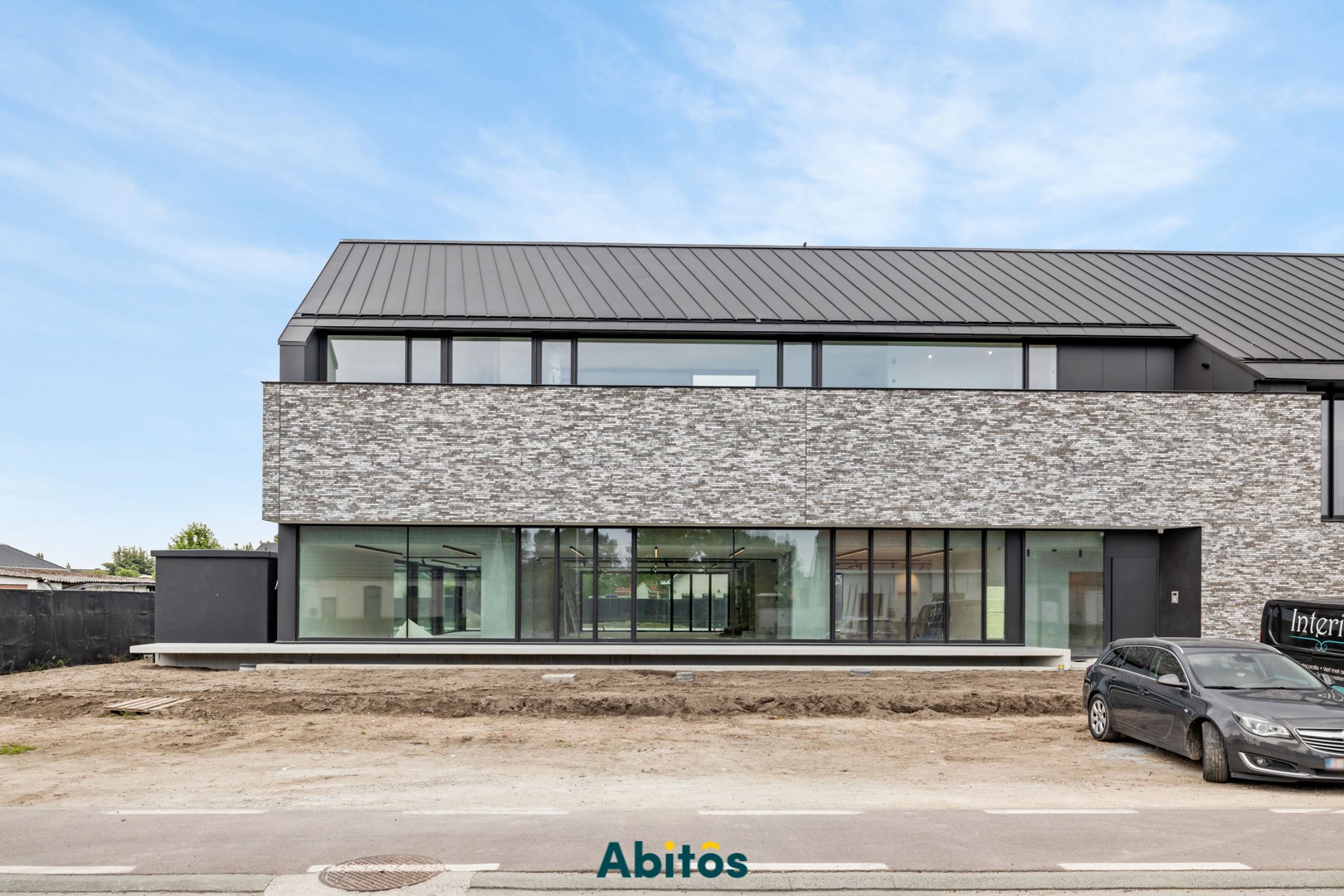 Commerciële ruimte met uitstekende visibiliteit en bereikbaarheid - foto 4