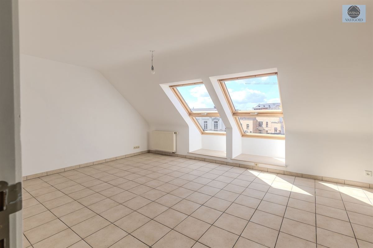 LICHTRIJK APPARTEMENT MET 2 SLAAPKAMERS IN CENTRUM GERAARDSBERGEN - foto 5