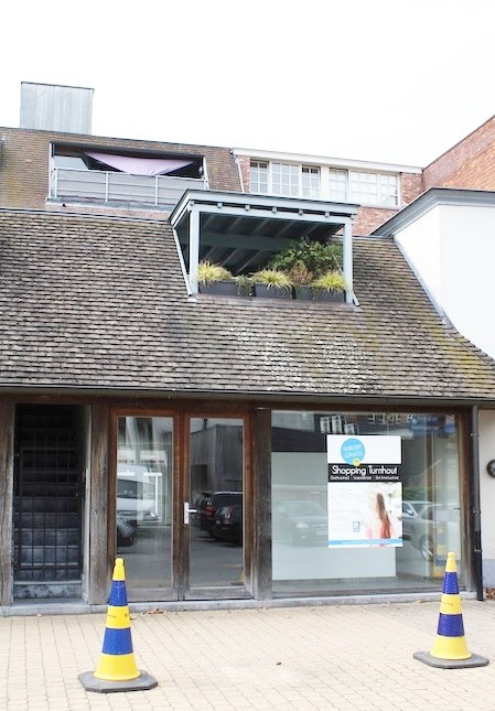 Commercial à louer à Turnhout - photo 3