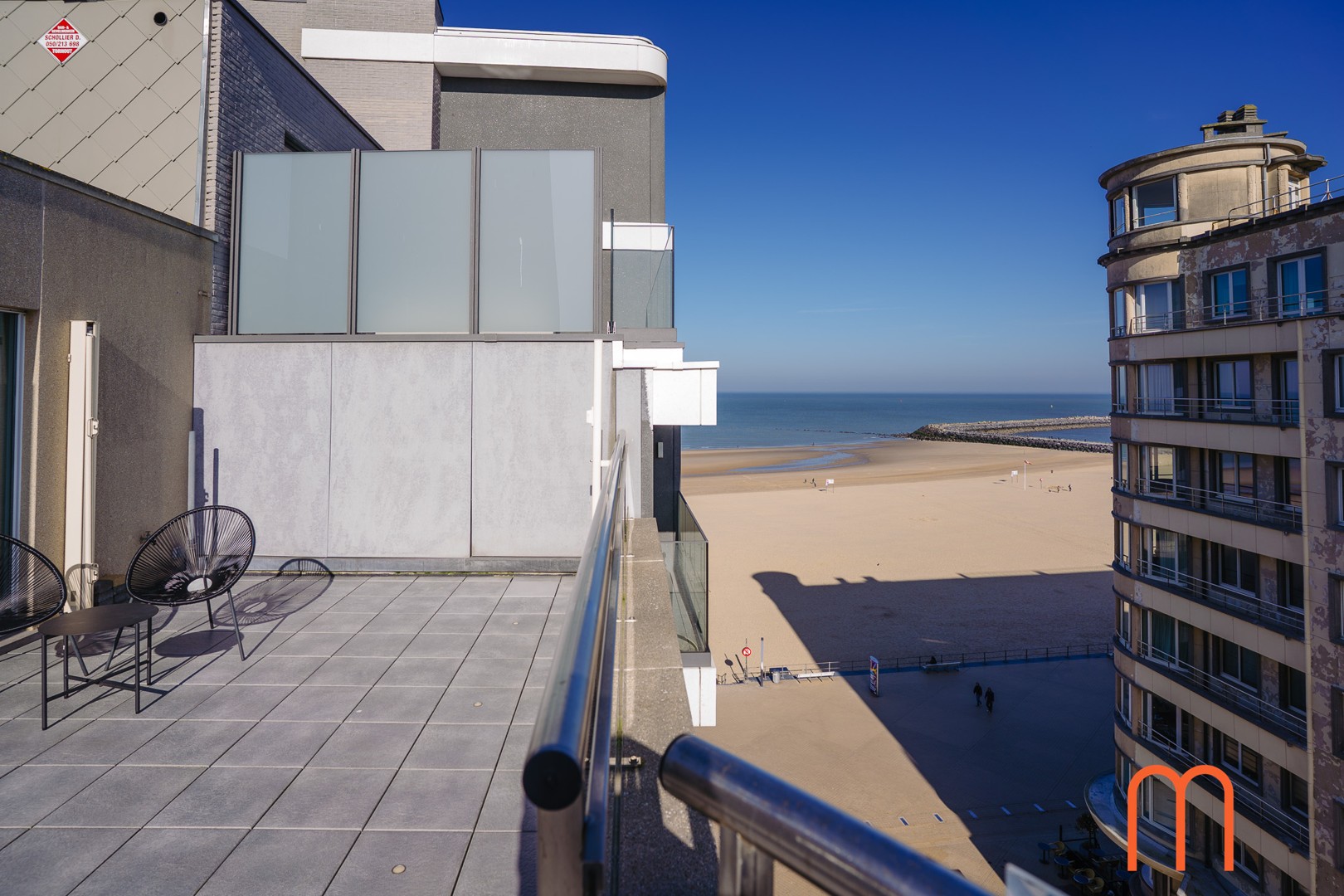 Penthouse de luxe à vendre à Ostende avec vue latérale sur la mer et grande terrasse - photo 4