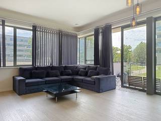 Prinse Boudewijnlaan 265A/001: Lichtrijk modern appartement met indeling als volgt: Inkomhal met apart toilet en berging (aansluiting wasmachine),...