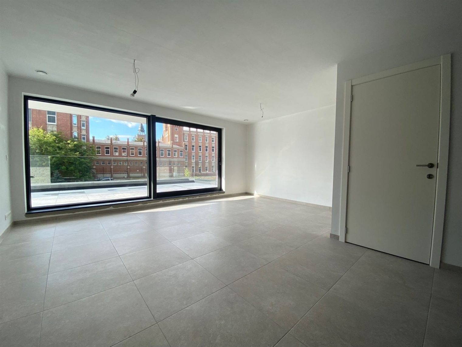 Appartement te huur in Onze-Lieve-Vrouw-Waver met 2 slaapkamers - foto 2