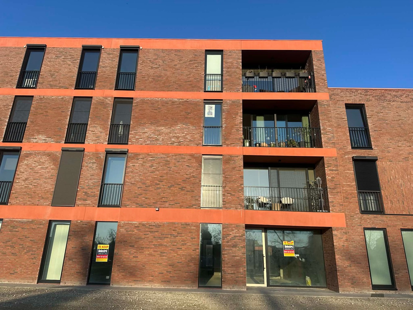 NIEUWBOUW (A.01)MULTIFUNCTIONEEL GELIJKVLOERS PIER KORNEL NABIJ KINE, ARCHITECT, SOEPBAR EN ADVOCAAT - foto 4