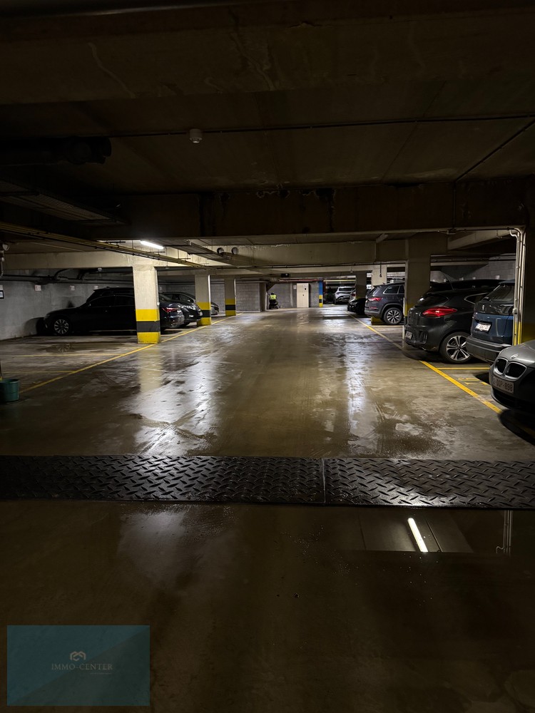 🚗 Ondergrondse parkeerplaats te huur nabij station Genk - foto 5