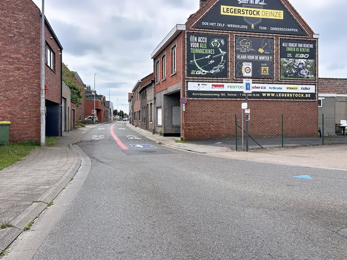 Te renoveren woning met tuin in Deinze - foto 5