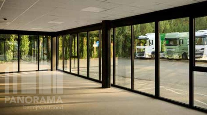 Magazijnruimte van 1.975 m² met kantoor in de haven van Antwerpen - foto 5
