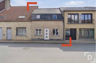 " Een stadswoning met een zomers terras? Waauw! "Op zoek naar een instapklare huurwoning met een zomers terras? Dan ben je bij deze recent (2014)...