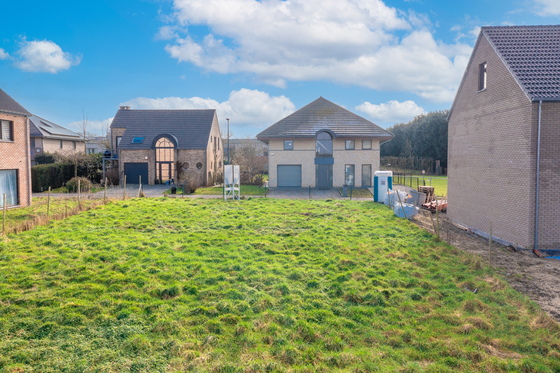 Residentieel gelegen bouwgrond (4a72) voor open bebouwing. - foto 4