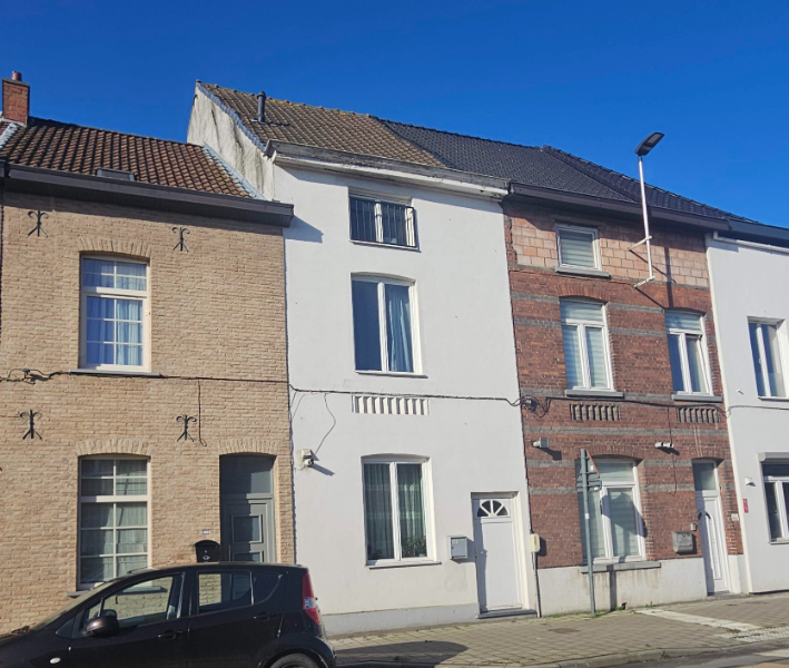 AANGENAME RIJWONING MET ZONNIGE TUIN - foto 1