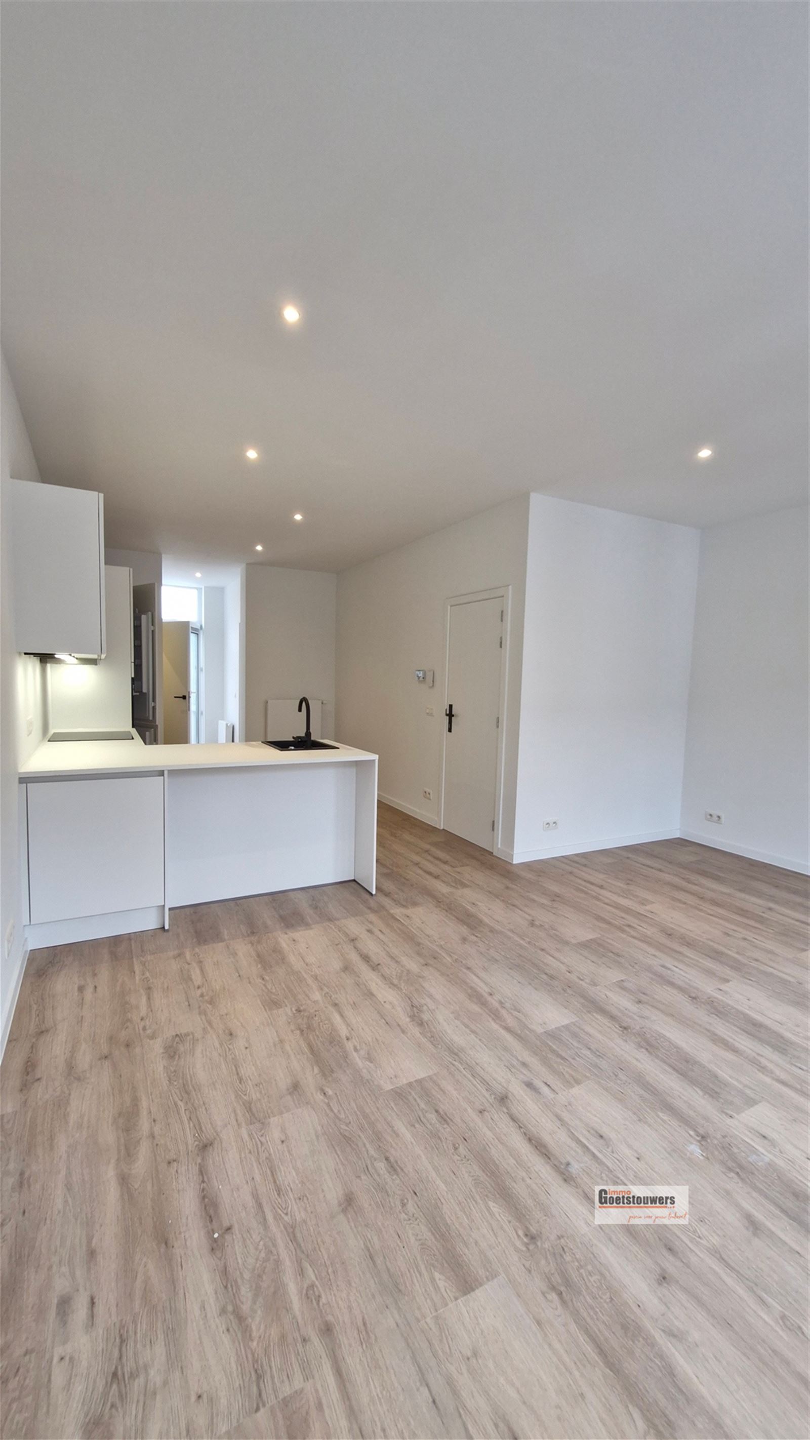 Appartement op de 1ste verdieping met 1 slaapkamer - foto 4