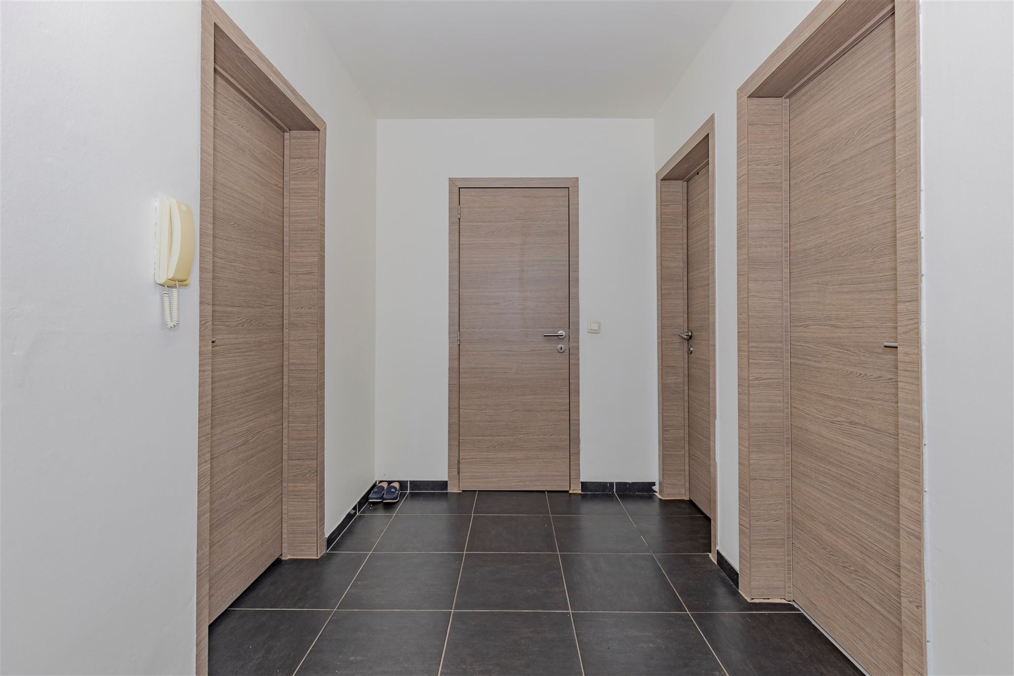 Instapklaar appartement met 2 slaapkamers. - foto 5