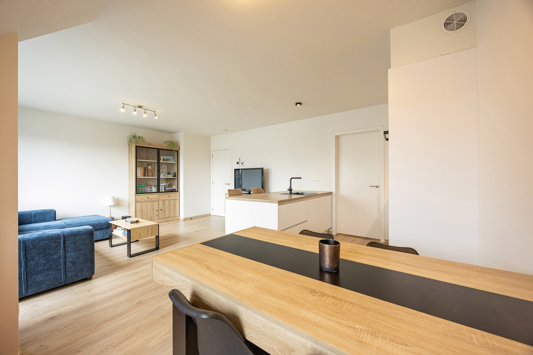2 slpk app in Oud-Turnhout met 2 staanplaatsen en berging - foto 4