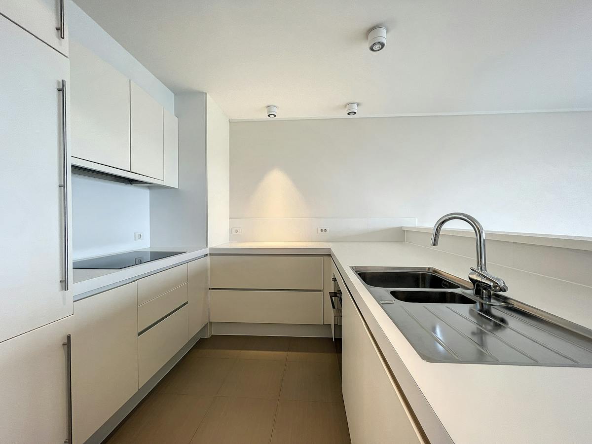 Appartement lumineux avec terrasse et vue sur l'Escaut à Gand - photo 4