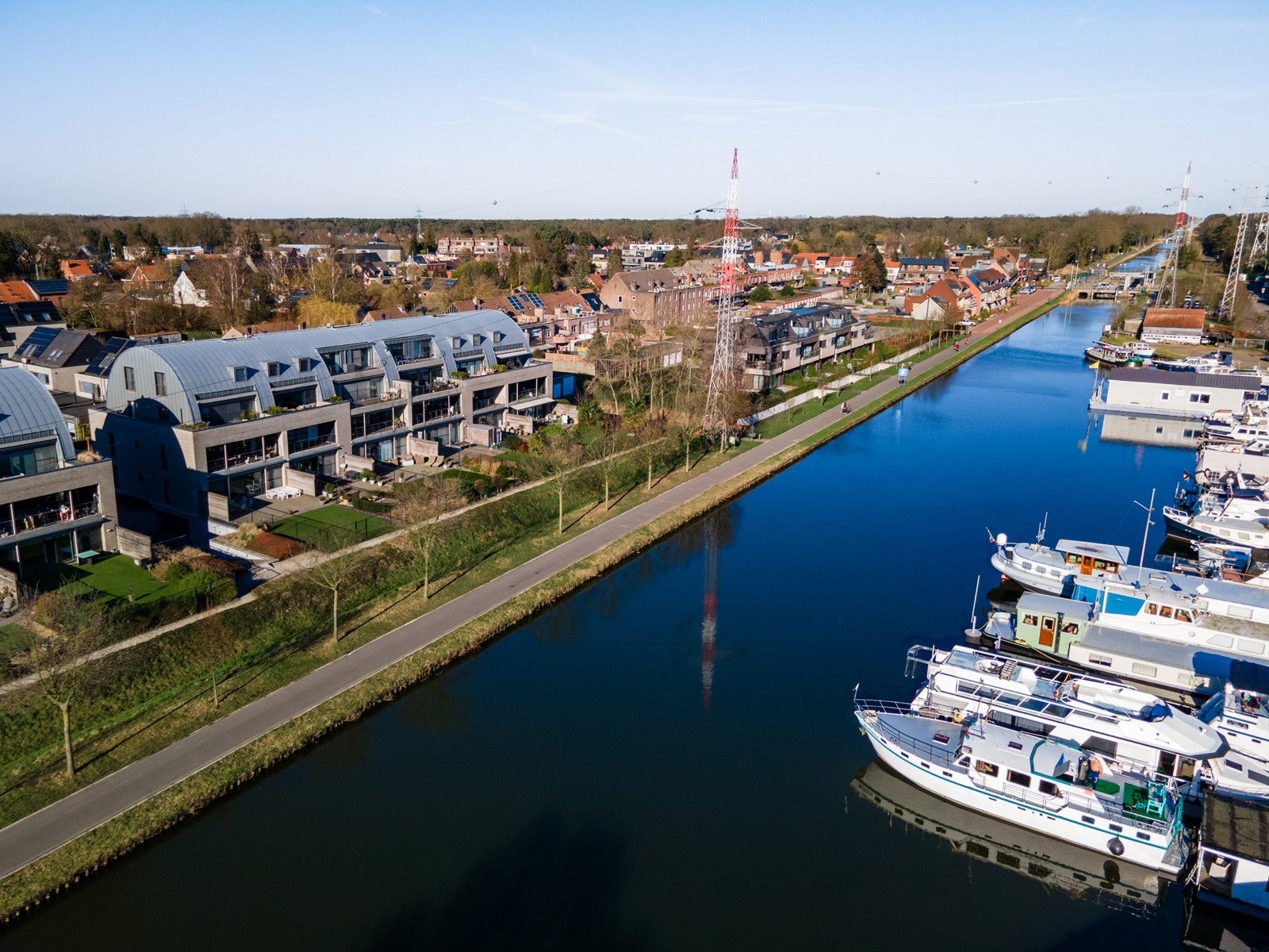 Apartment for sale in Sint-Job-In-'T-Goor with 2 bedrooms - photo 2