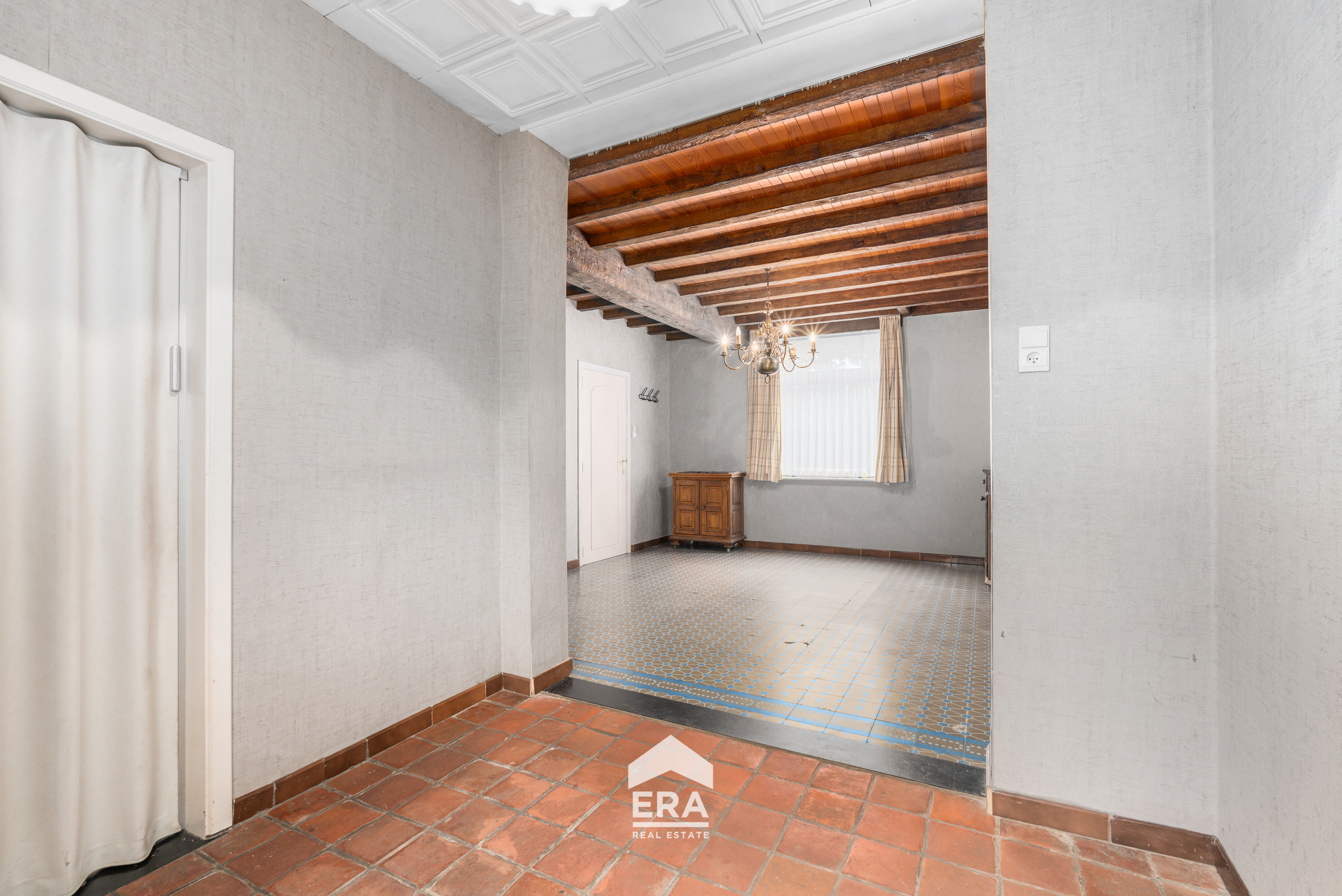 Karakteristieke woning op ca. 1,80 ha te Bree met een schuur - foto 4