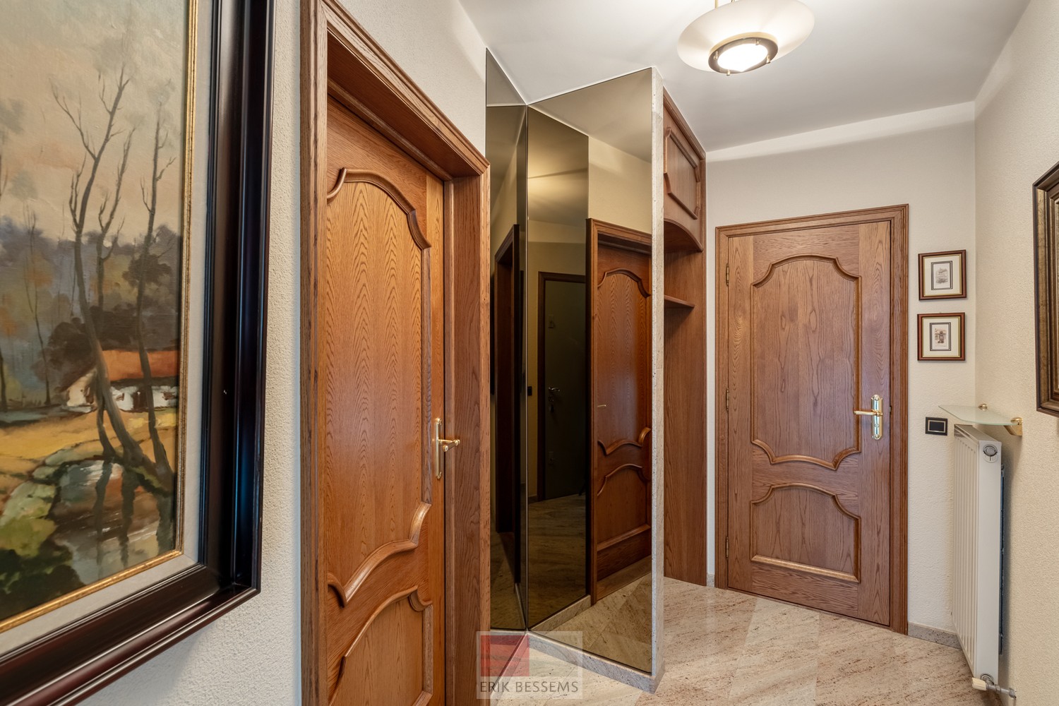 Charmant appartement met 2 slaapkamers van circa 140 m² in het centrum van Lanaken. - foto 4