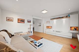 Cette maison bel-étage clé en main et économe en énergie est située au calme et bénéficie d’un emplacement idéal à Haacht, avec...