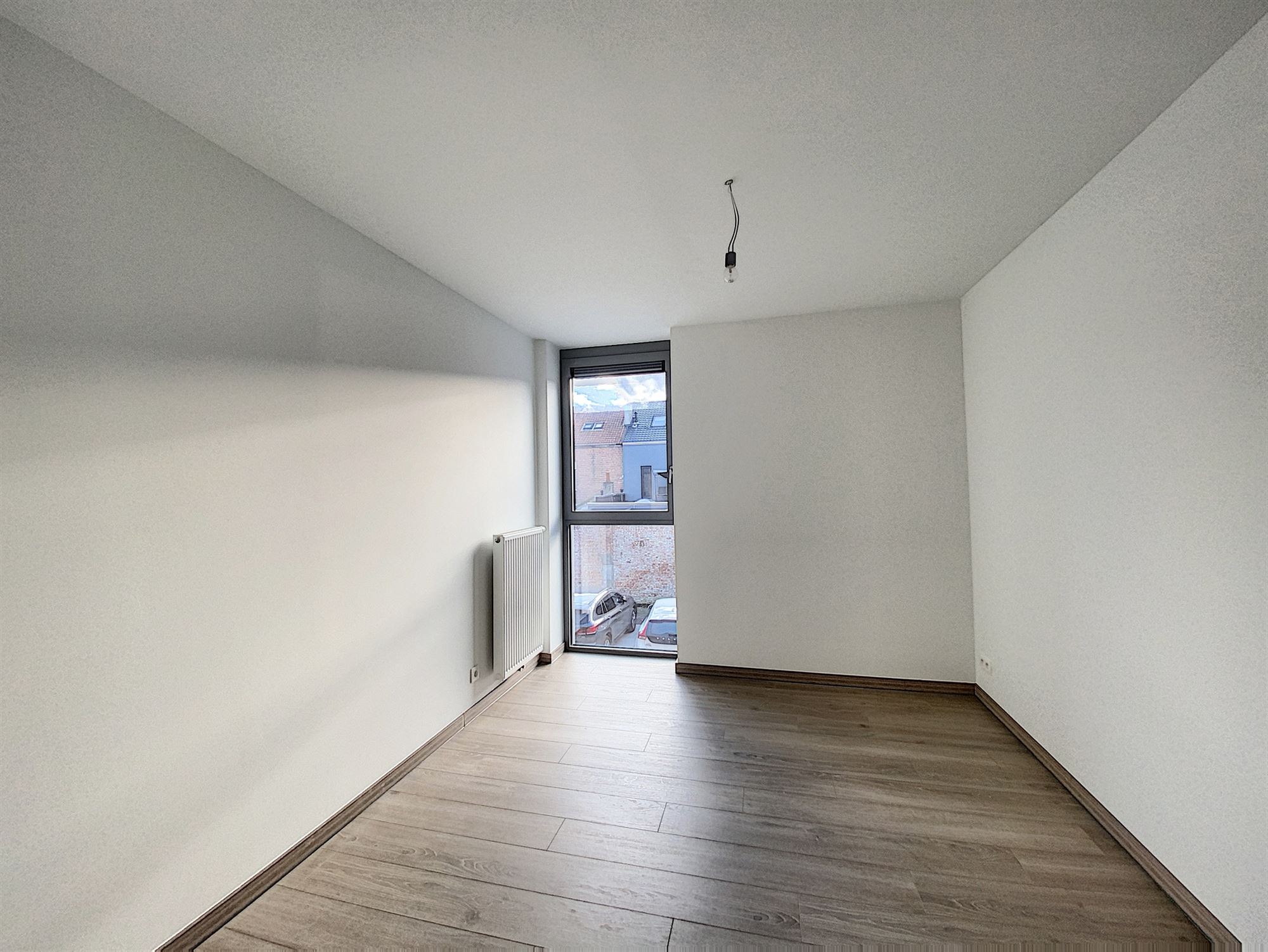 Studio avec terrasse spacieuse à louer - photo 4