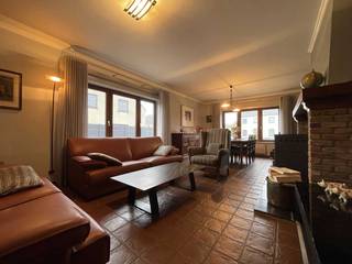 Deze gezinswoning ligt in een rustige, residentiële omgeving met landelijk karakter, op fietsafstand van het stadscentrum van Hasselt...