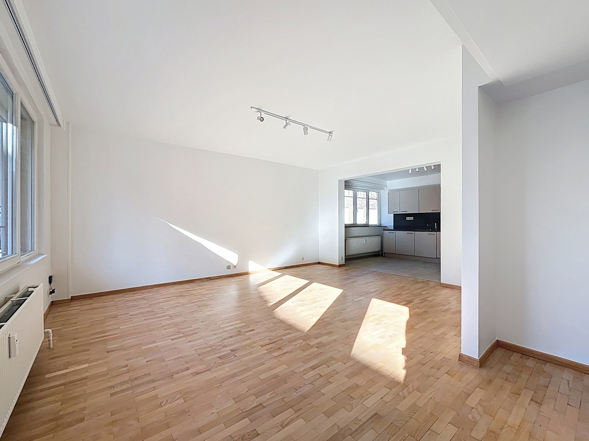 Apartment for rent in Watermael-Boitsfort with 3 bedrooms - photo 5