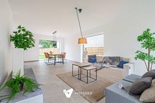 <p><span>Nieuwbouwwoning (OB) aan 6% BTW! (4 slpks mogelijk)</span></p><p><span> </span></p><p><span>Belangrijkste troeven:</span></p><p><span>- Kwalitatieve afwerking door lokale, betrouwbare professionals</span></p><p><span>- Zeer energiezuinig dankzij de beste technieken en materialen</span></p><p><span>- Warmtepomp met vloerverwarming en -koeling (zelfs op zolderverdieping!)</span></p><p><span>- Vrij keuze van afwerking volgens lastenboek</span></p><p><span>- Leuke indeling met mooie ruimtes</span></p><p><span>- Vaste trap naar zolder voor extra mogelijkheden</span></p><p><span>- Perceel van ca 521m2</span></p><p><span>- Ideale ligging: zeer rustig gelegen en dichtbij school, winkel,...</span></p><p><span>- Carport + afwerking zolder mogelijk</span></p><p><span>- Deze prijs is voor de woning volledig afgewerkt volgens lastenboek!</span></p><p><span> </span></p><p><span>Bekijk zeker ook onze grondplannen met de afmetingen. Zo krijgt u van thuis uit al een perfect beeld van wat deze woning te bieden heeft!</span></p><p><span> </span></p><p><span>Wenst u meer info of een vrijblijvende bezichtiging, contacteer dan ons kantoor op het nummer 014 39 99 99 en wij helpen u graag verder.</span></p>