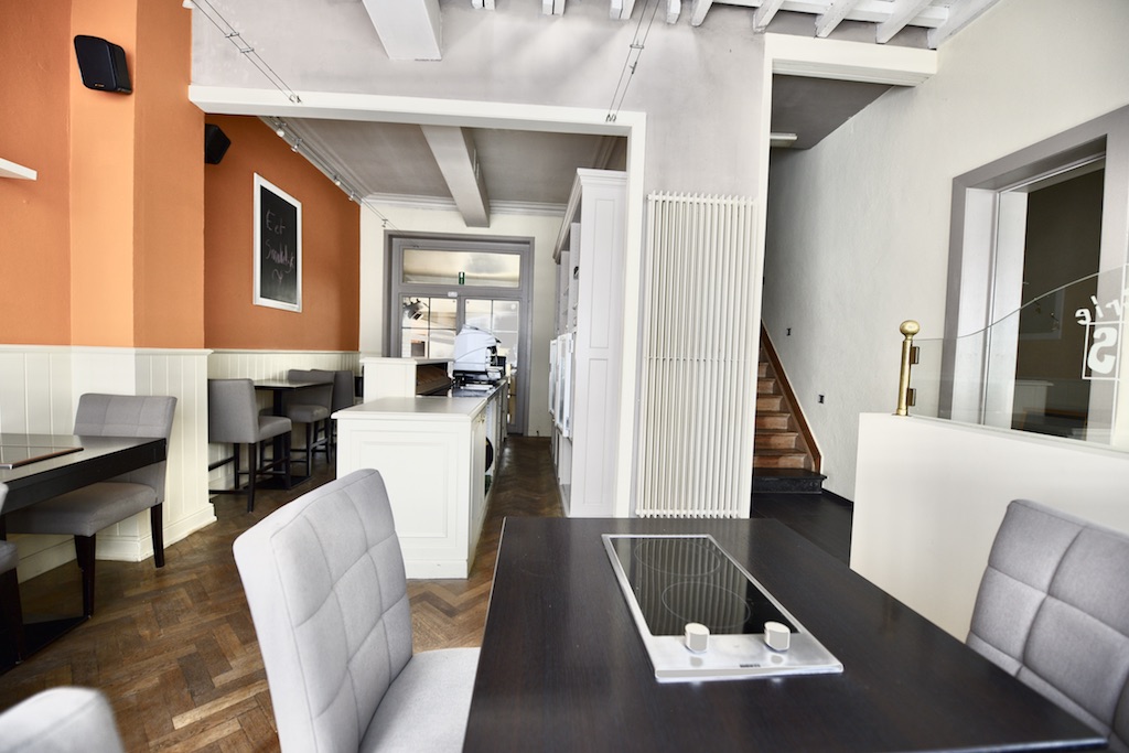 Prachtig ruim handelspand met restaurant voor 1.200 EUR/mnd - foto 5