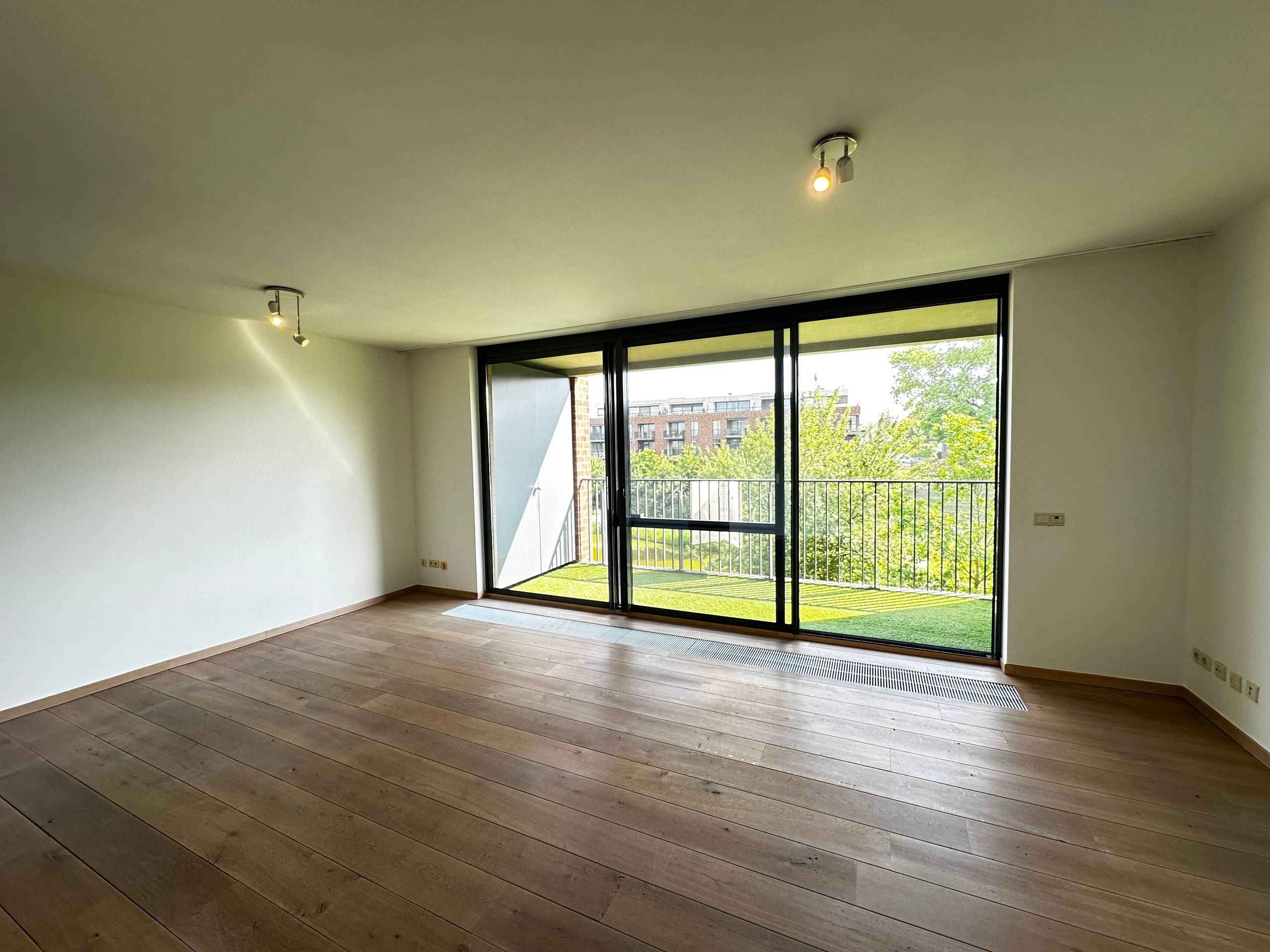 Mooi onderhouden 2 slaapkamers appartement in centrum Aalter - foto 3