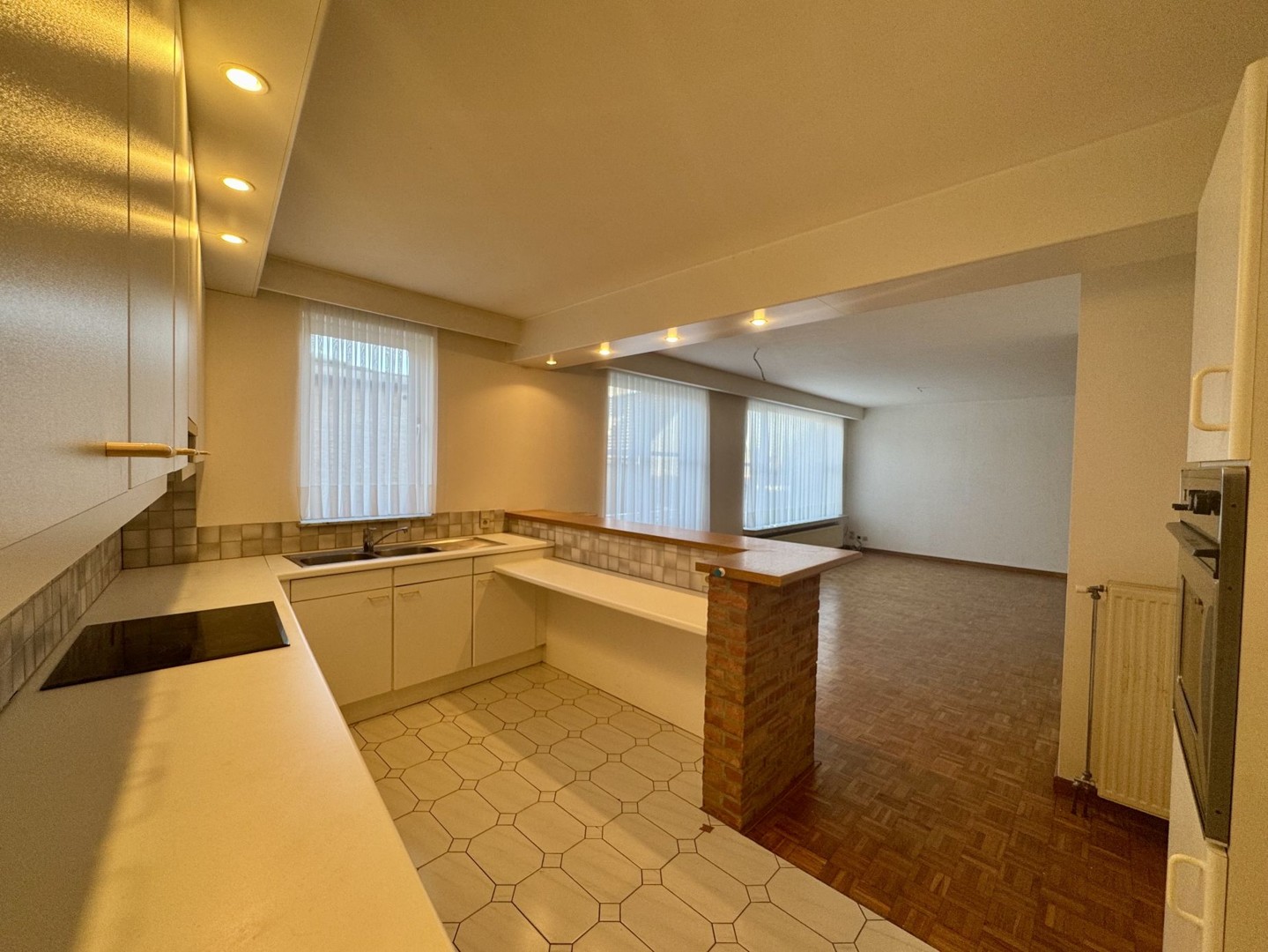 centraal gelegen appartement met 2 slpk - foto 4