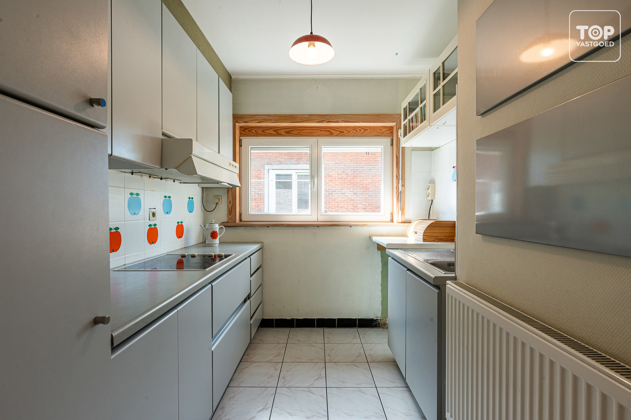 Appartement met twee slaapkamers, zonnige tuin en garage - foto 4