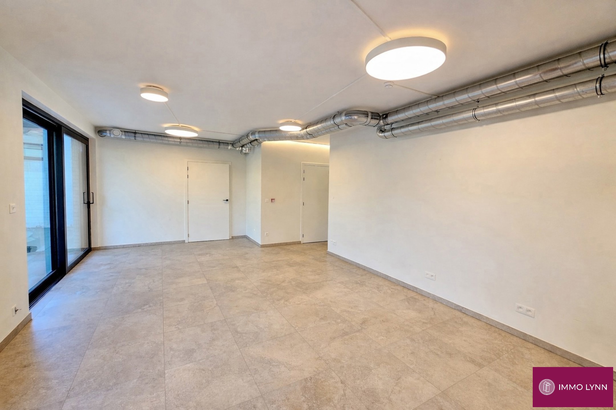 Commercieel gelijkvloers van 102m², in centrum Kampenhout! - foto 3