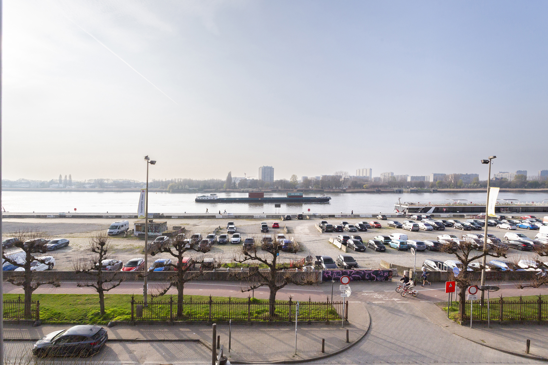Unieke kantoorruimte met zicht op de Schelde - foto 3