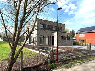Rustig en landelijk gelegen vrijstaande woning in Olen op een perceel van ca. 690 m². Deze moderne vrijstaande woning is gelegen in een groene...