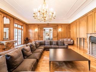 Dicht bij de Winston Churchilllaan, met gemakkelijke verbinding naar het stadscentrum en de Eurostar, klassieke architectenwoning uit 1968 met...