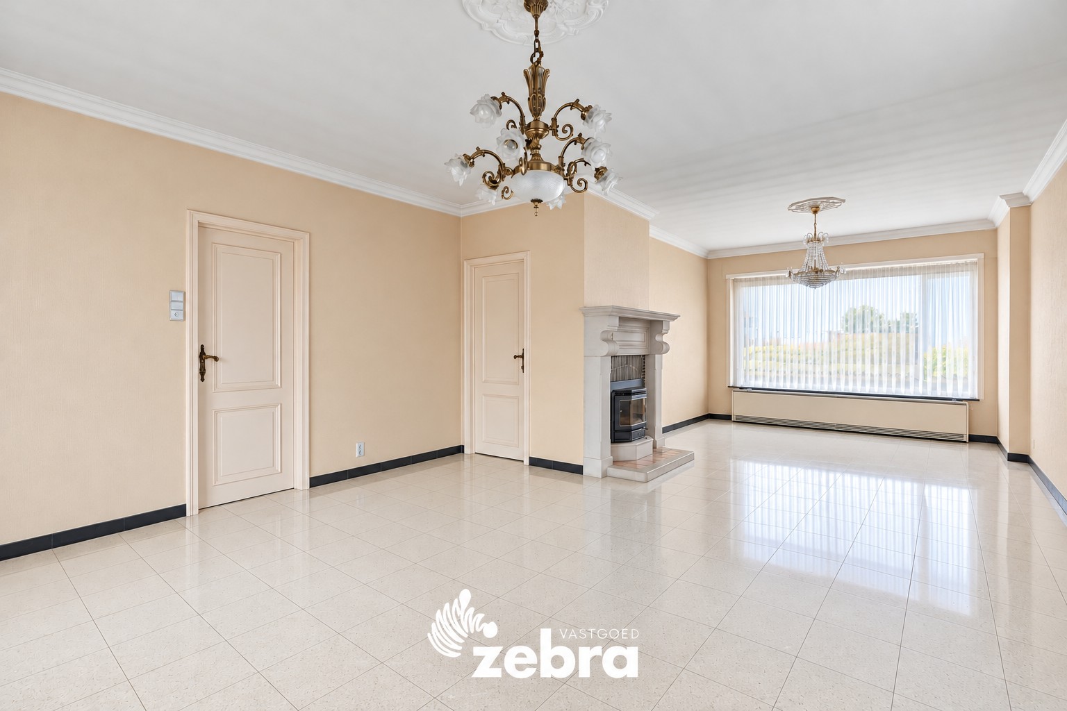 Te renoveren halfopen bebouwing met 3 slaapkamers, zolder en ruime tuin te Waardamme! - foto 5