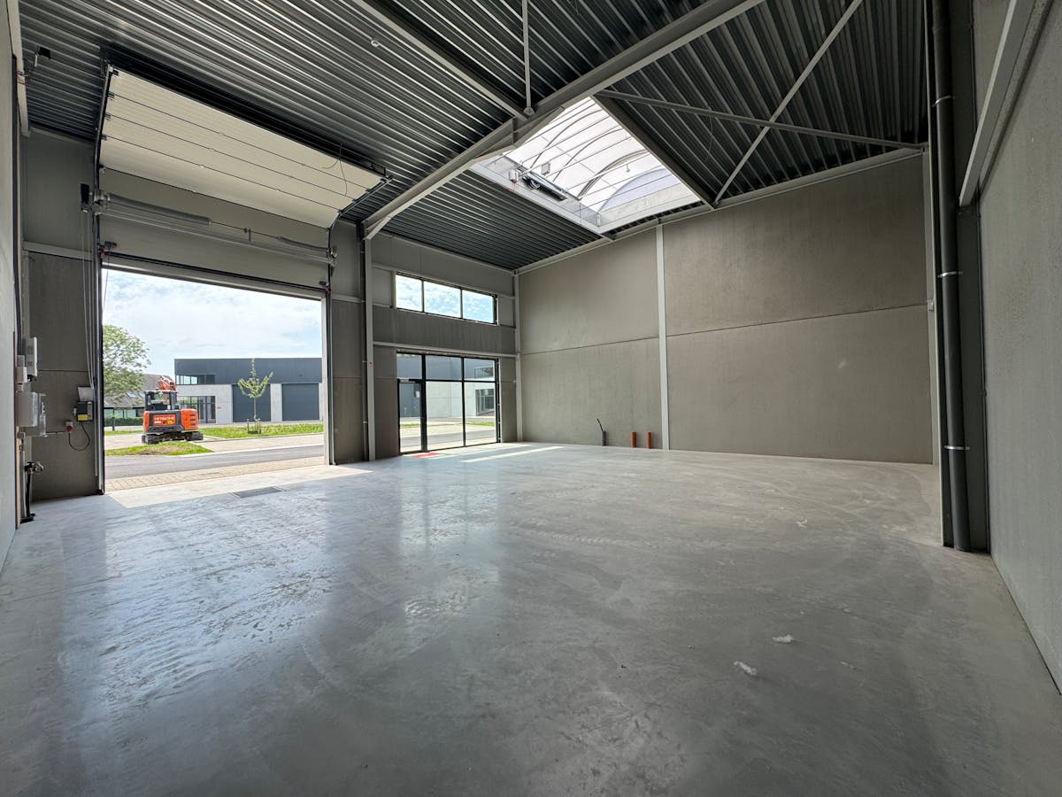 Nieuwbouw KMO-unit (144 m²) te huur – Bedrijvenpark De Rick - foto 2