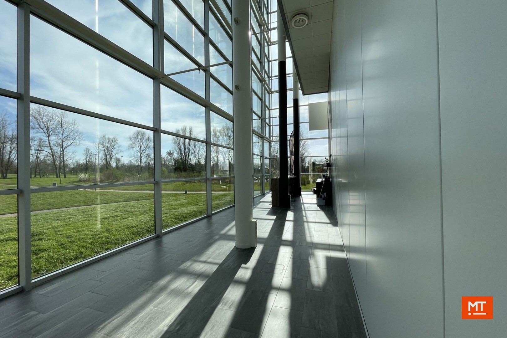 Gelijkvloerse handelsruimte te huur - foto 5