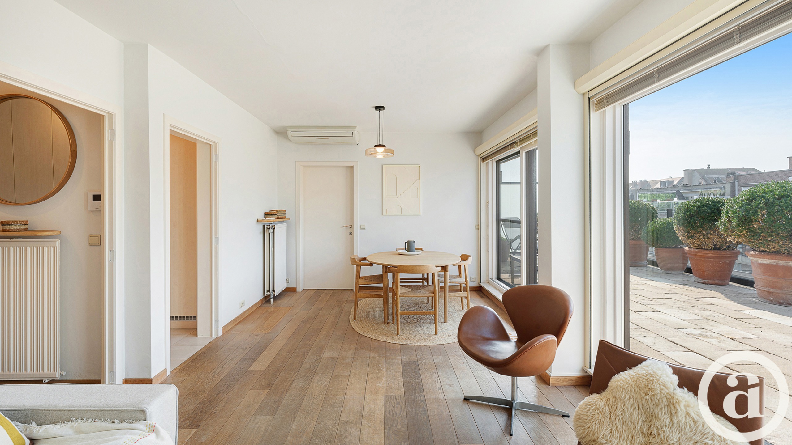 Penthouse appartement met grote zonneterrassen nabij strand - foto 4