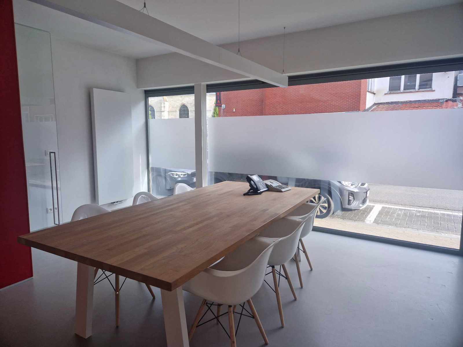 Commercial à louer à Lede - photo 3