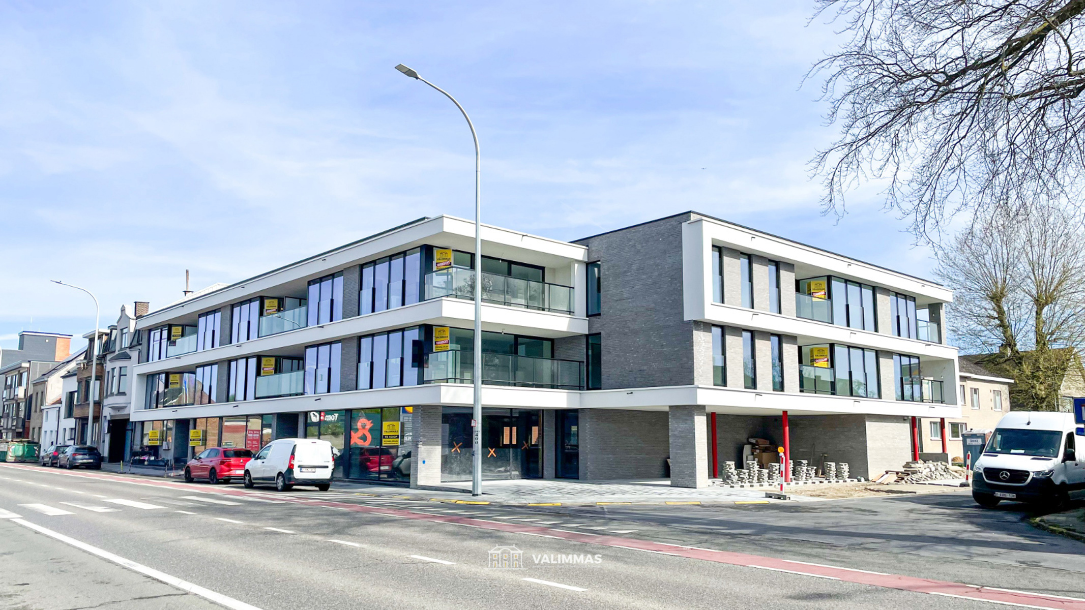 Commercial for sale in Asse - photo 1