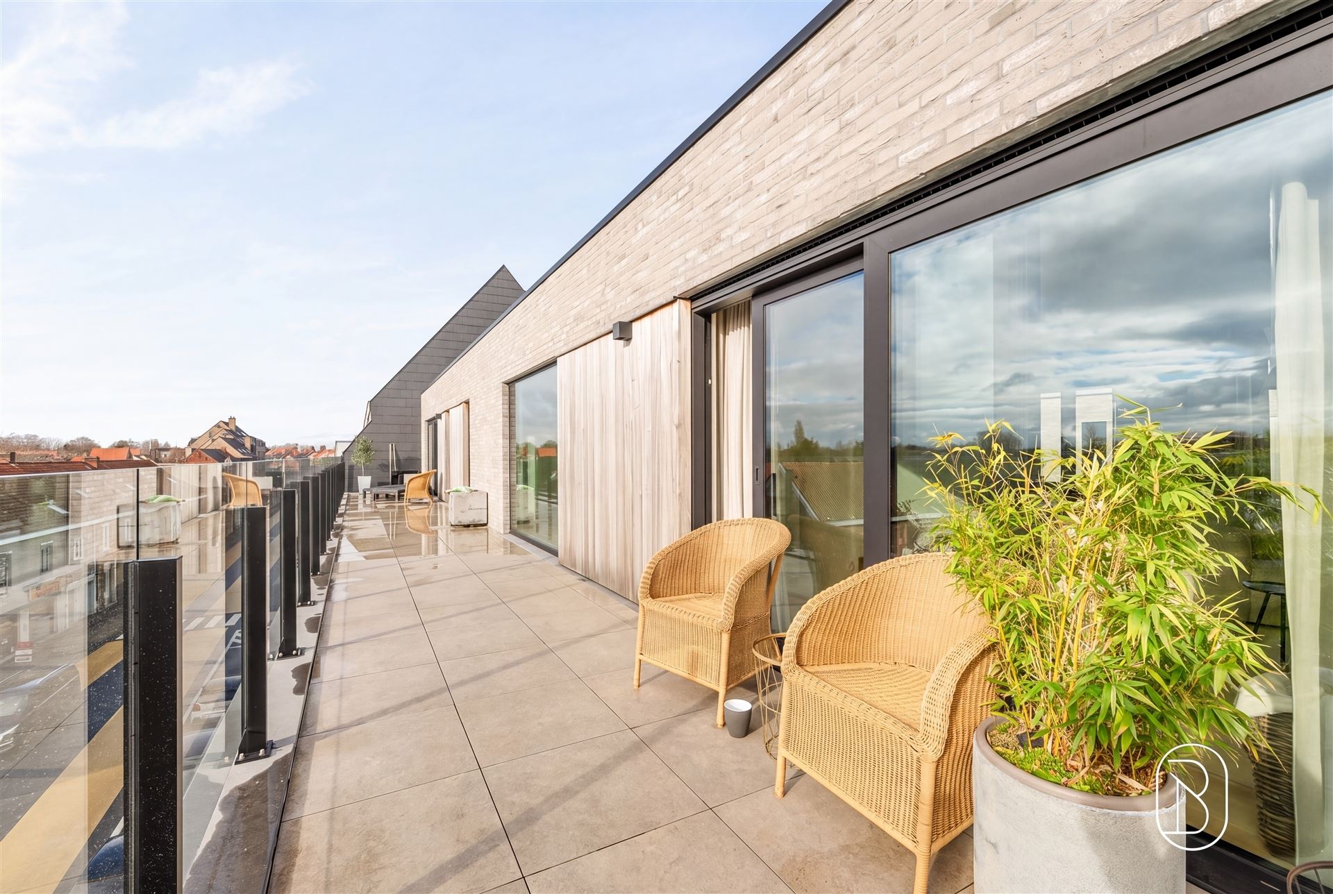 Prachtige penthouse met 3 slk op toplocatie in Harelbeke - foto 3