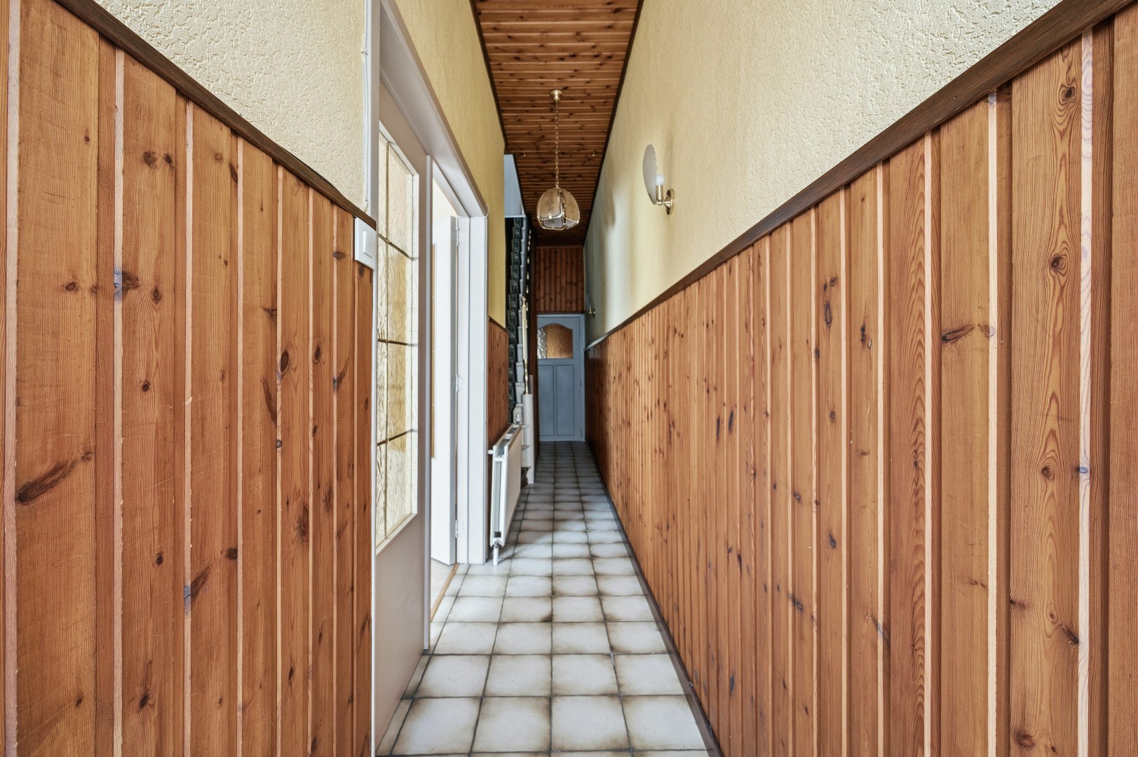 Te renoveren rijwoning in Attenhoven met tuin, garage en 3 slaapkamers - foto 5