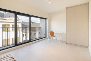 Op zoek naar een modern en comfortabel studentenkot in het centrum van Mechelen? Dit net volledig gerenoveerd studentengebouw gelegen...